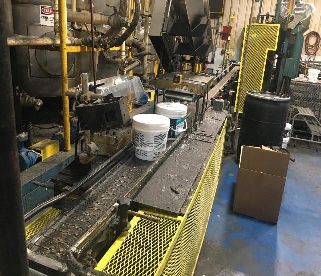 Lantech C 2000 Tape Automatic Case Erecting System