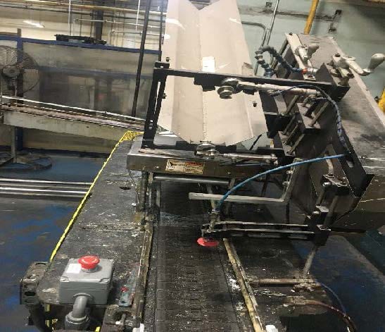 Lantech C 2000 Tape Automatic Case Erecting System