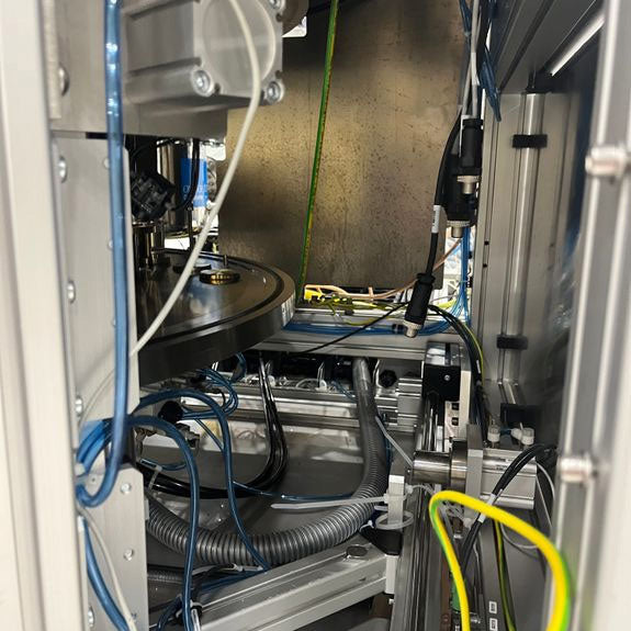 Evatec / Oerlikon Balzers BAK 1401 MS Split Thin Film Evaporator