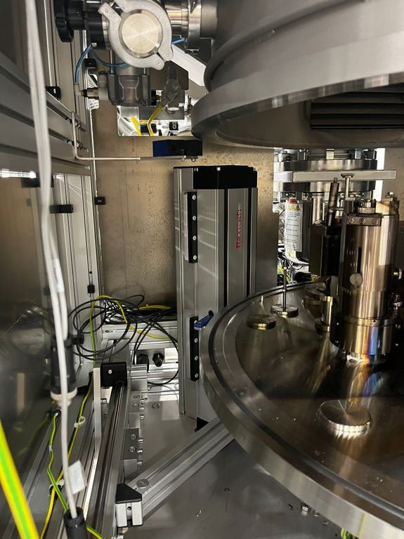 Evatec / Oerlikon Balzers BAK 1401 MS Split Thin Film Evaporator
