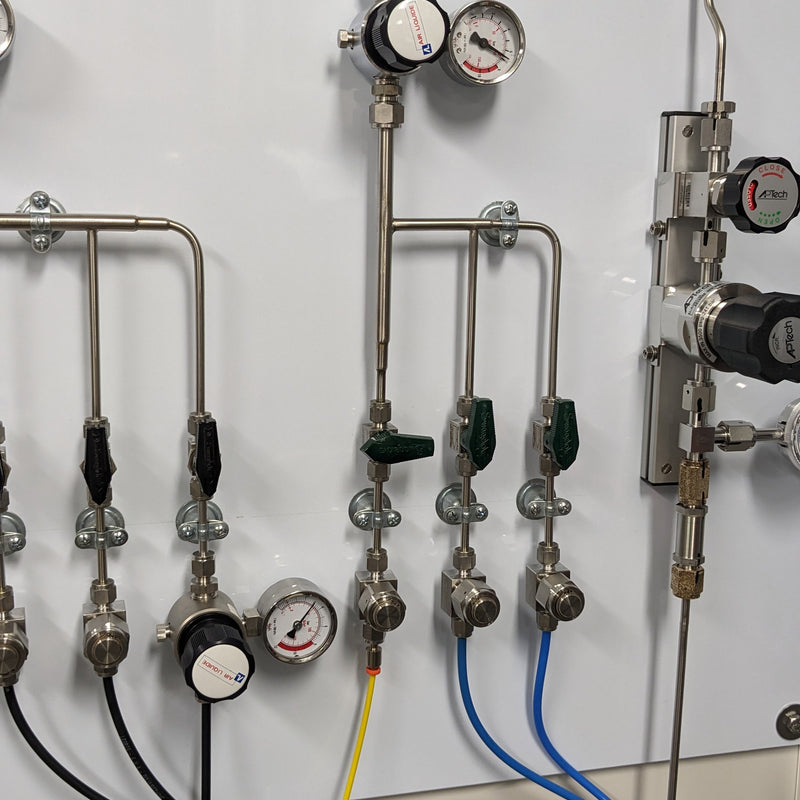 Oxford Ionfab 300 Plus IBD / IBE Tool (Ion Beam Deposition / Ion Beam Etching)