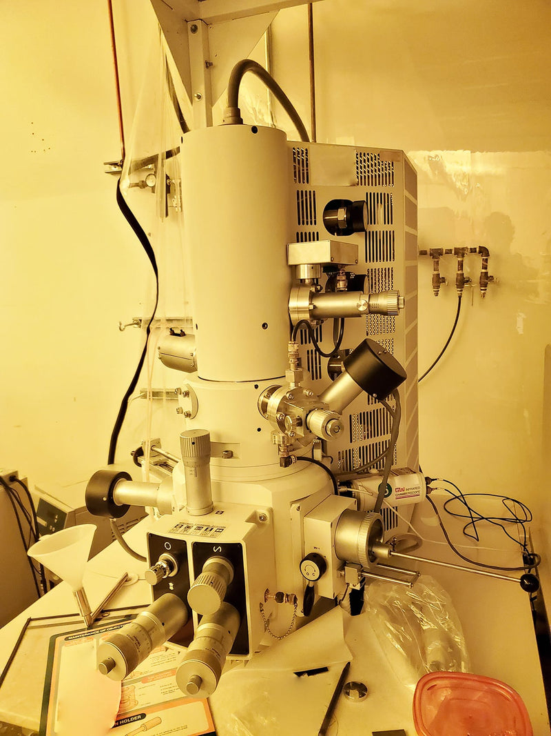 Hitachi S 4500 FE-SEM (Field Emission Scanning Electron Microscope)