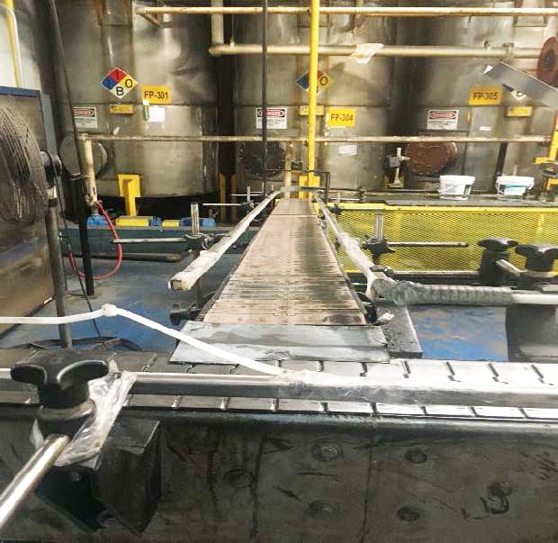 Lantech C 2000 Tape Automatic Case Erecting System