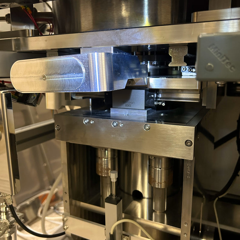 Applied Microengineering AML AWB 08 Aligner Wafer Bonder