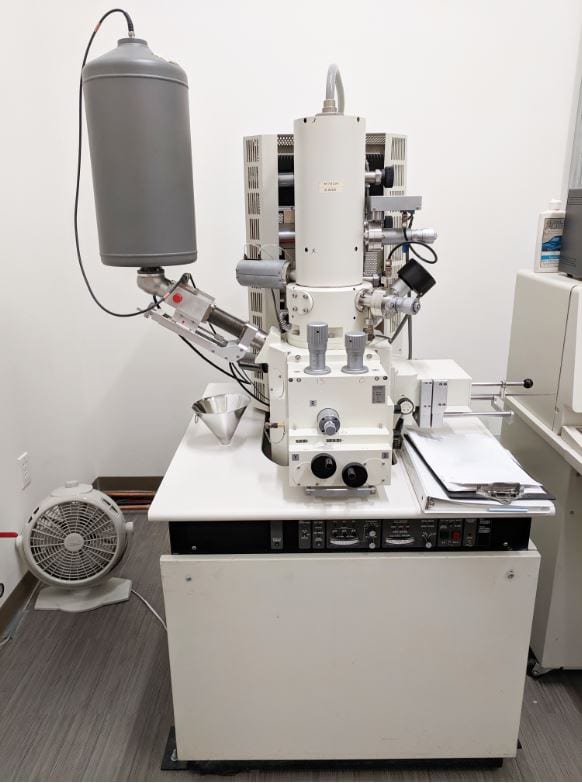 Hitachi S 4500 FE-SEM (Field Emission Scanning Electron Microscope)