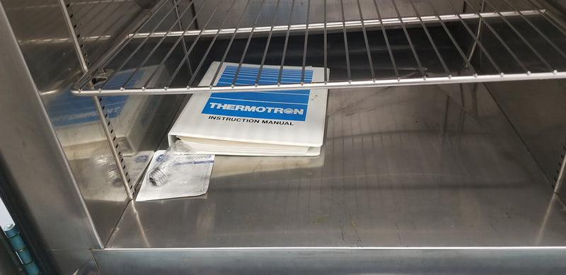 Thermotron S 8 C Temperature Chamber