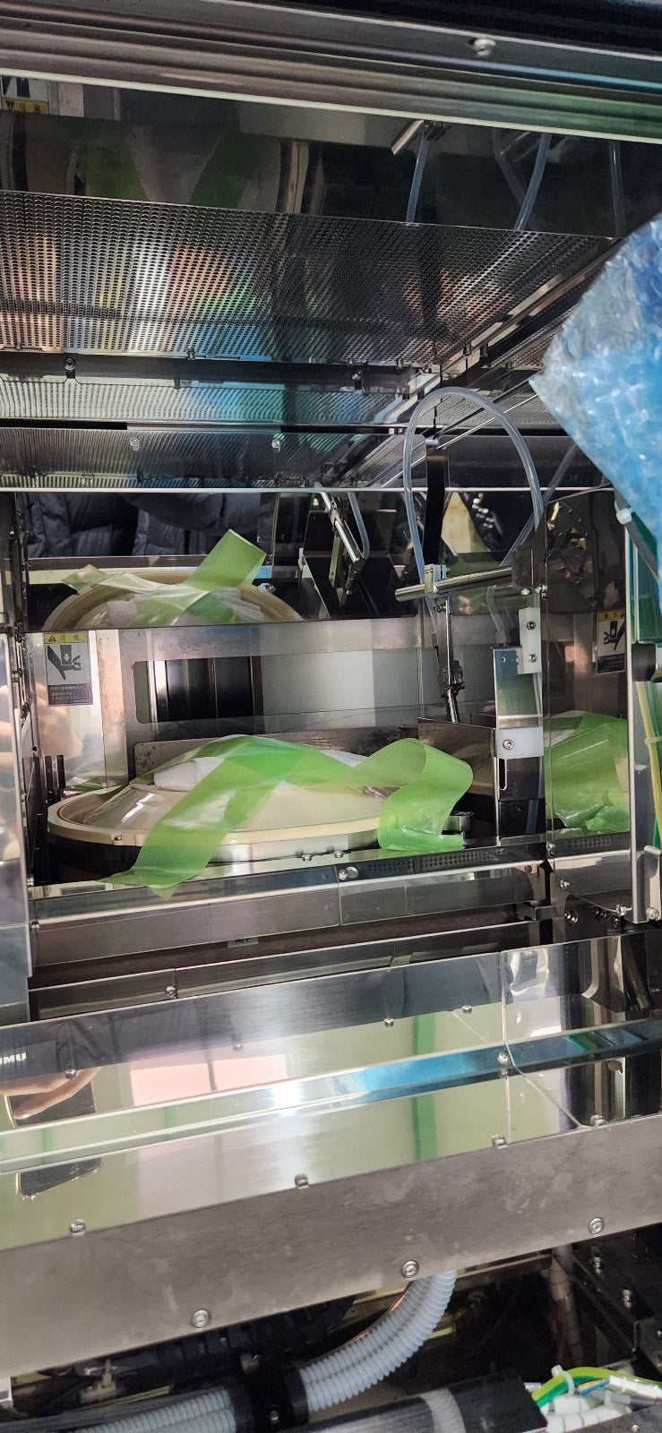 Tel Clean Track Act 8 Coater / Developer