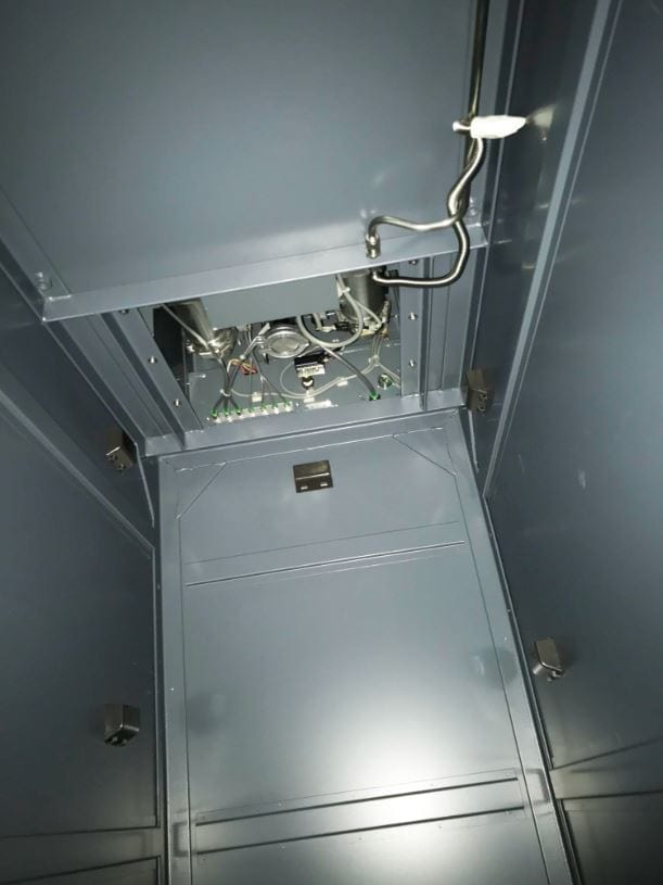 Vacuum Pump Interface Box