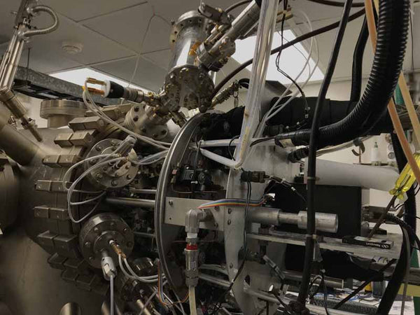 Veeco Gen II MBE Growth system