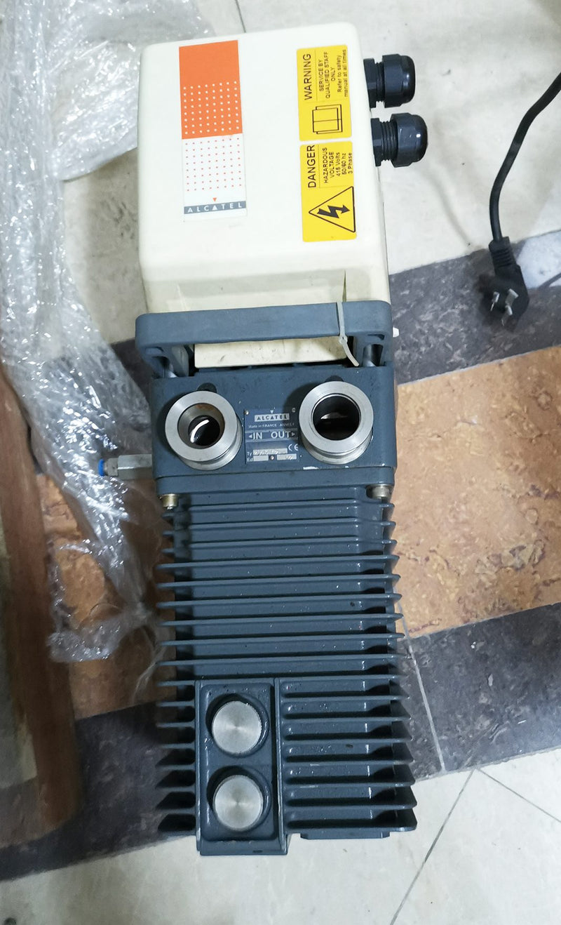 Unaxis / Nextral ND 200 PECVD (Plasma-Enhanced Chemical Vapor Deposition)