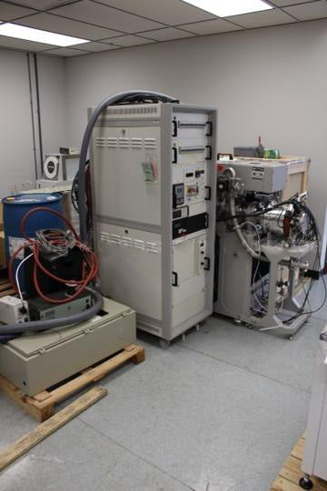 STS Multiplex ICP-DRIE (Inductively Coupled Plasma – Deep Reactive Ion Etcher)
