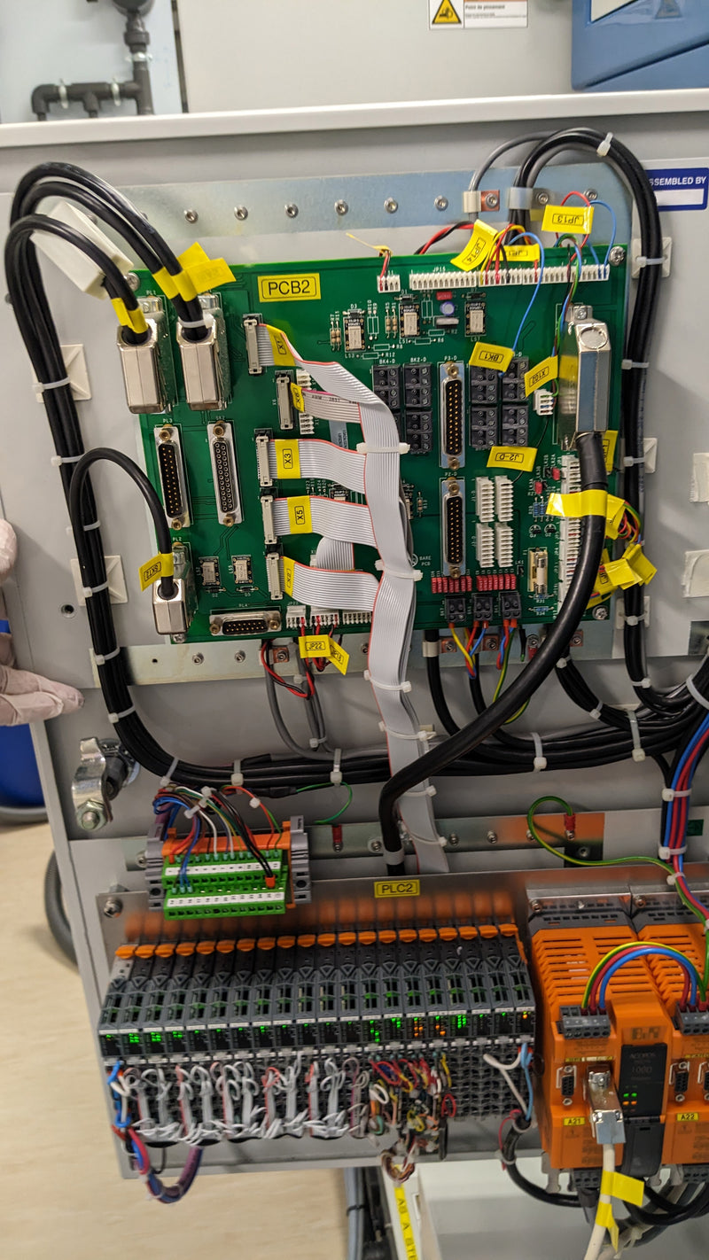 Oxford Ionfab 300 Plus IBD / IBE Tool (Ion Beam Deposition / Ion Beam Etching)