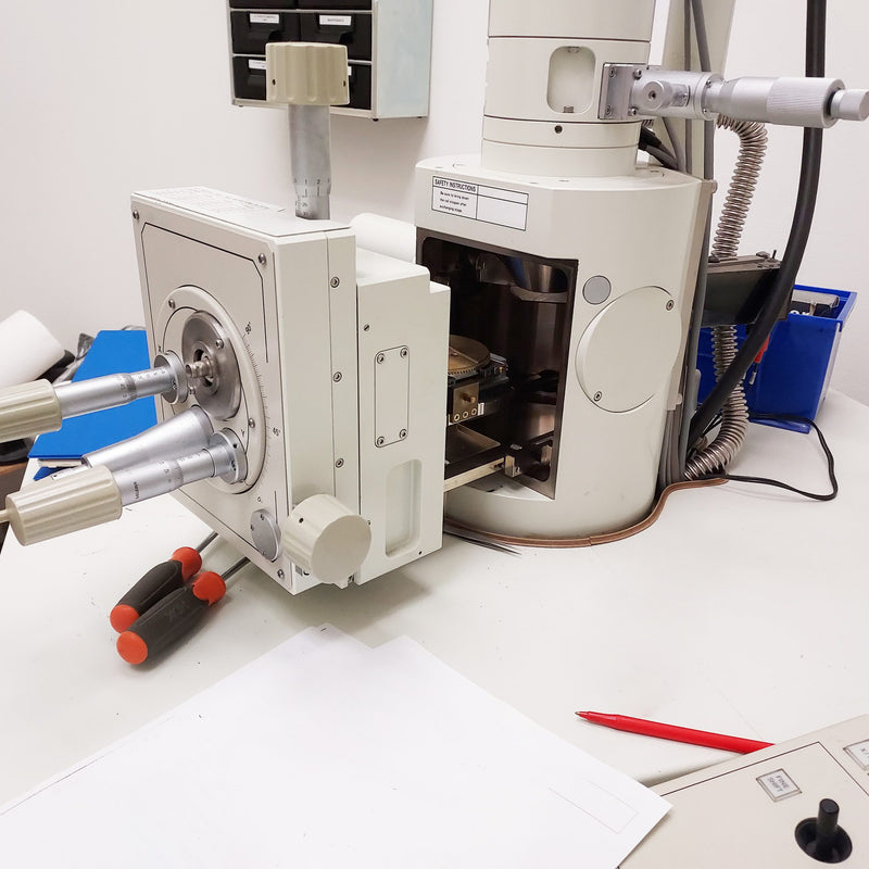 Jeol JSM 5600 Microscope