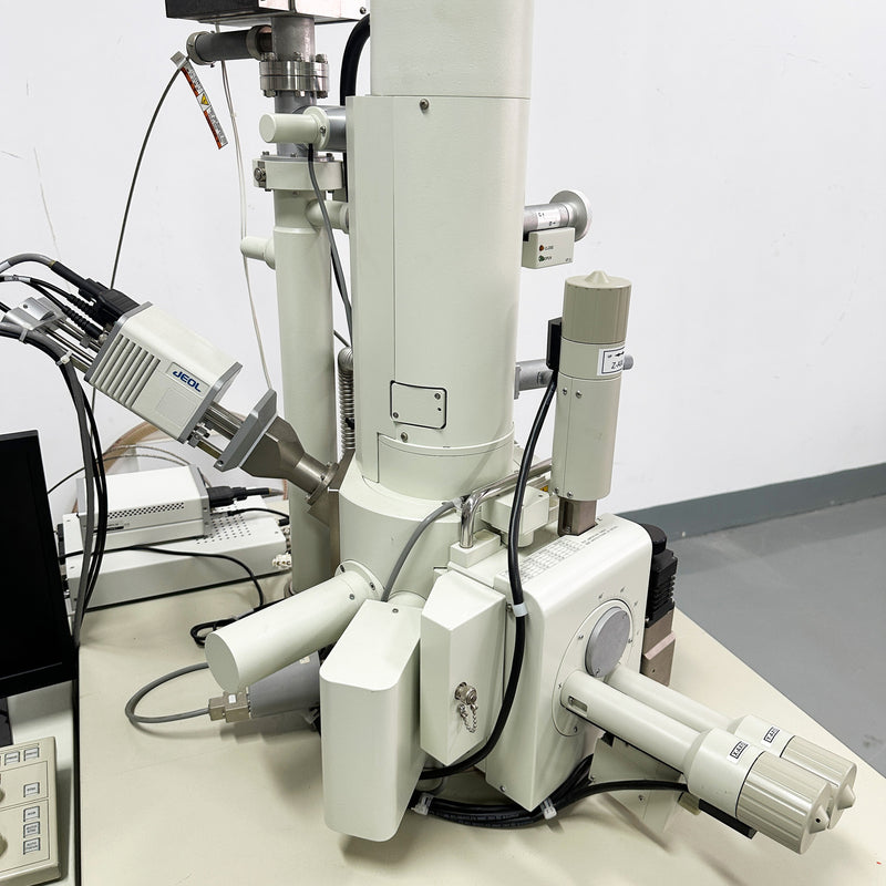 Jeol JSM 6390 LA Analytical SEM (Scanning Electron Microscope)