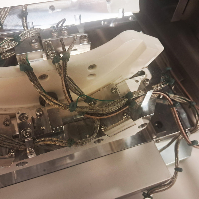 Thermo Fisher Scientific / FEI Strata 400 S FE-SEM (Field Emission Scanning Electron Microscope)