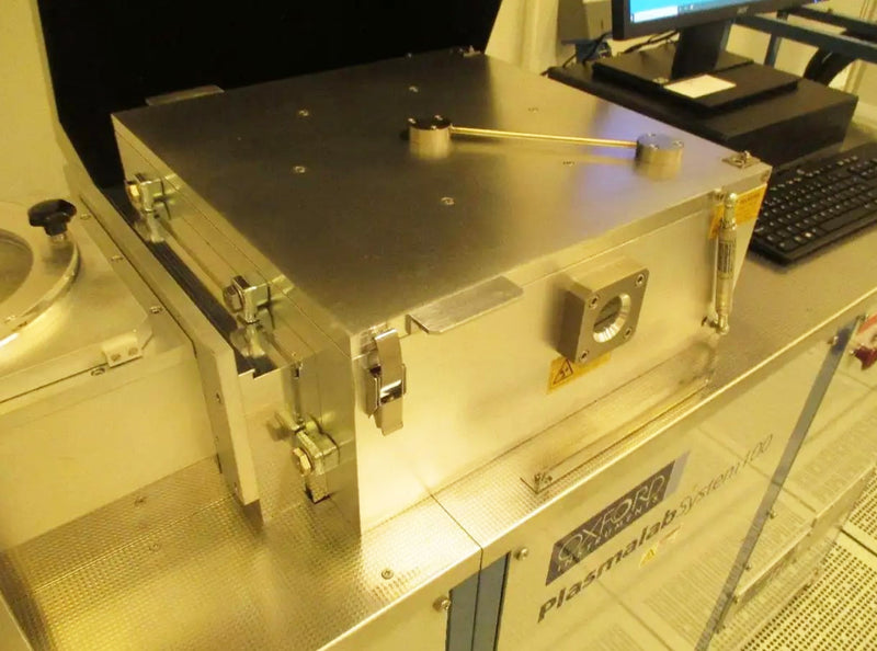 Oxford Plasmalab 100 RIE (Reactive Ion Etcher)