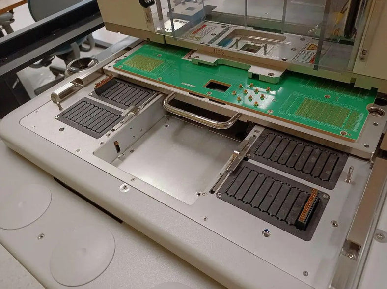 Advantest V 93000 C (2 CC) DUT Test Head