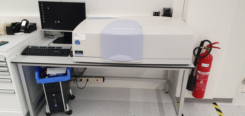 Perkin Elmer Lambda 750 Spectrophotometer