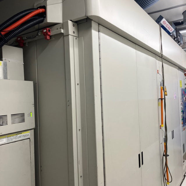 Varian Viision 200 + Ion Implanter