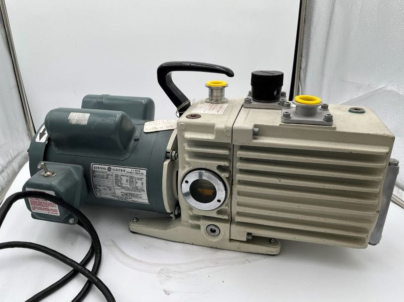 Leybold Trivac D 16 A Vacuum Pump