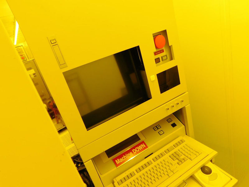 Nikon NSR 2205 i 12 D i-Line Stepper