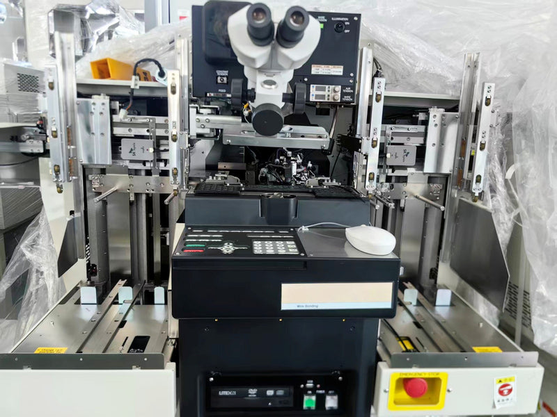 Shinkawa UTC 5000 Wire Bonder