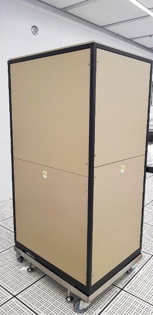 Polycold PFC 1100 LT Chiller