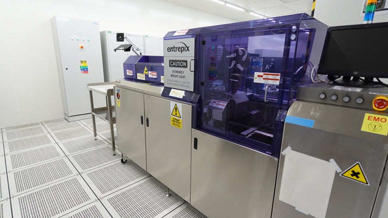 Ontrak DSS 200 Series 2 Post CMP Scrubber (Chemical Mechanical Polisher)