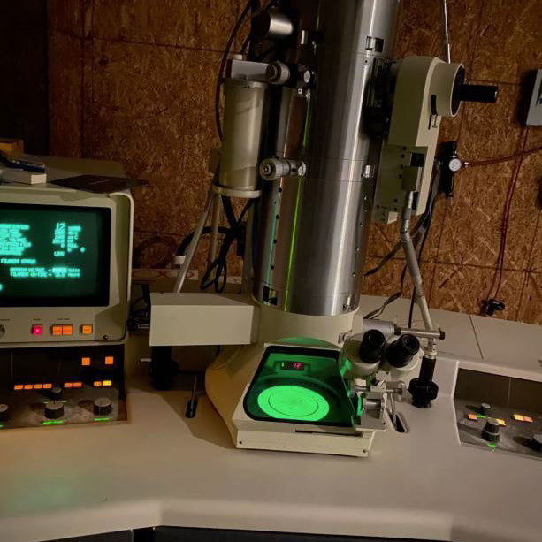 Hitachi H 7000 TEM (Transmission Electron Microscope)