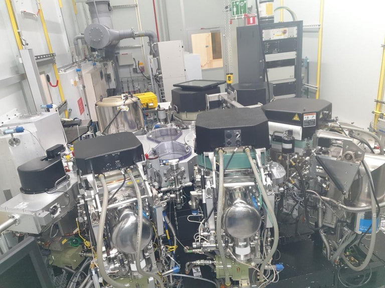 Applied Materials Endura 5500 PVD (Physical Vapor Deposition)