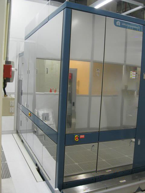 Applied Materials UVision 600 SP Inspection System