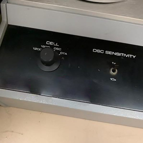 Dupont 910 Differential Scanning Calorimeter (DSC)