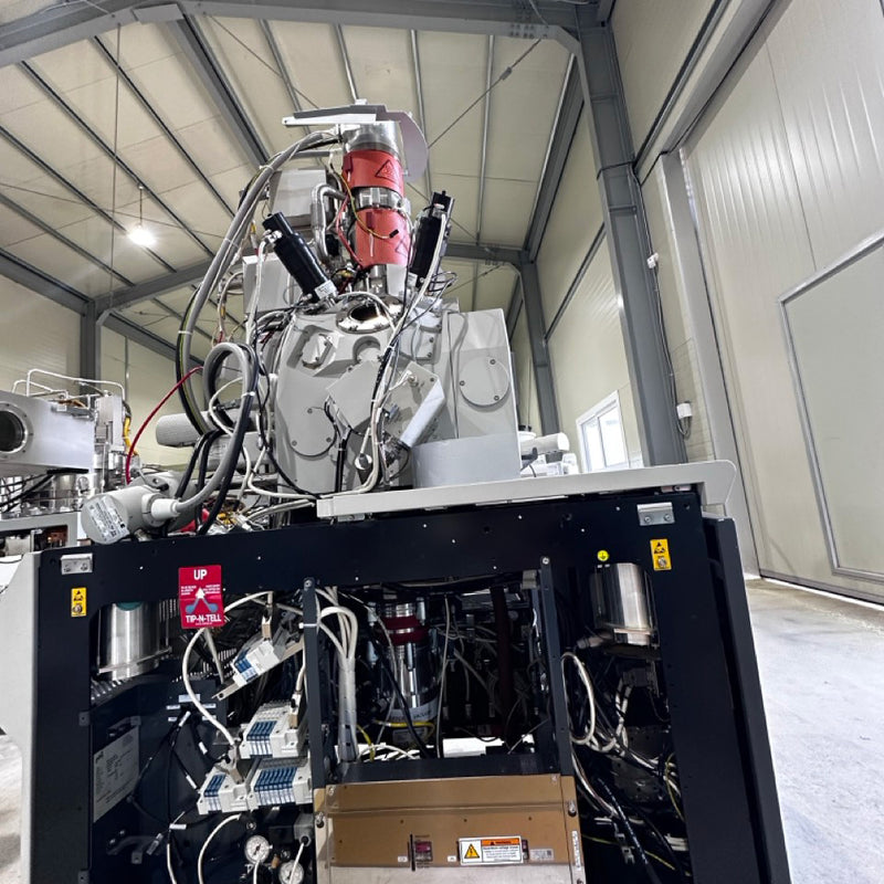 Thermo Fisher Scientific / FEI Helios NanoLab 400 S FIB-SEM (Focused Ion Beam - Scanning Electron Microscope)