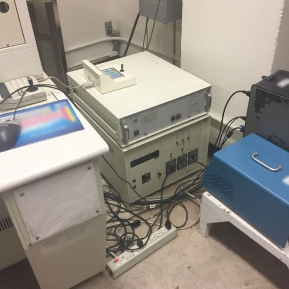 Hitachi S 4500 II FE-SEM (Field Emission Scanning Electron Microscope)