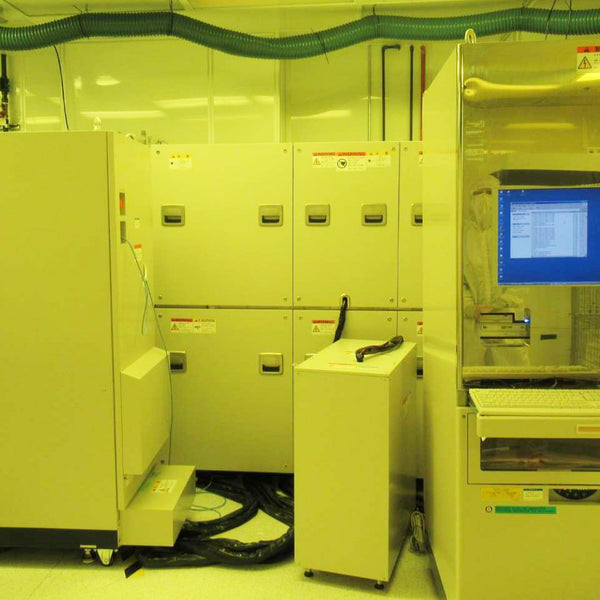 Hitachi RS 5500 SEM (Scanning Electron Microscope)