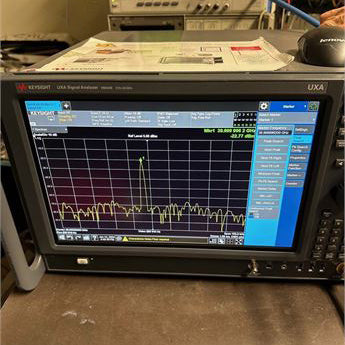 Keysight N 9040 B Signal Analyzer