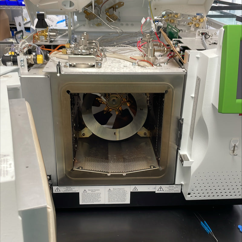 Perkin Elmer Clarus 690 GC (Gas Chromatography)