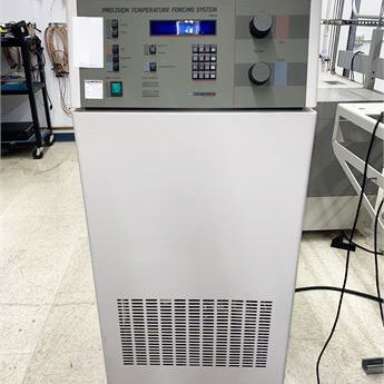 Thermonics T 2420 SX 7 85 Temperature Forcing System