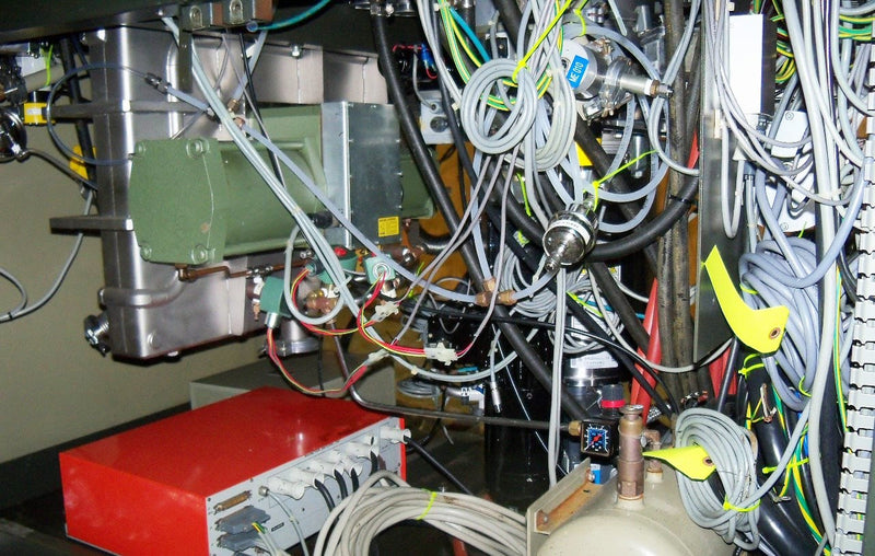 Oerlikon Balzers LLS 801 Sputtering System