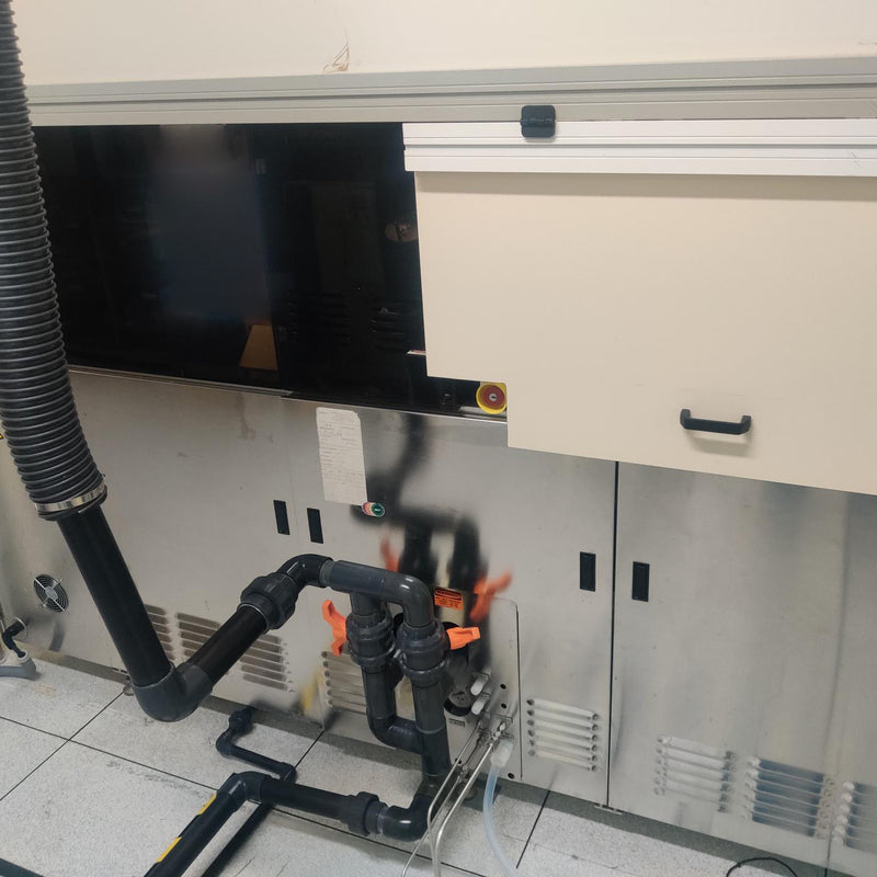 Ontrak DSS 200 Post CMP Scrubber (Chemical Mechanical Polisher)