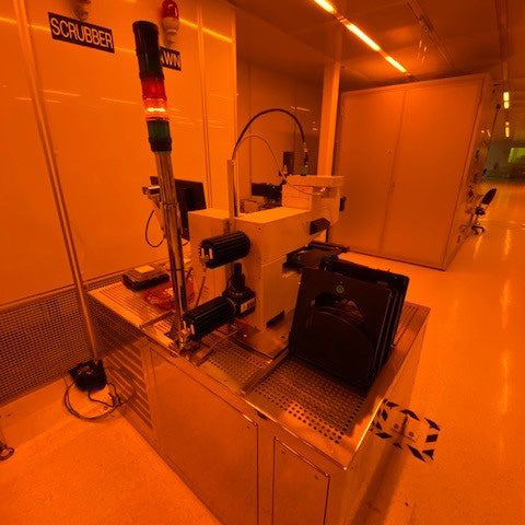 Muetec MT 2010 Microscope