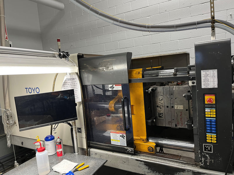 Toyo Plastar TM-200 H Injection Molding Machine
