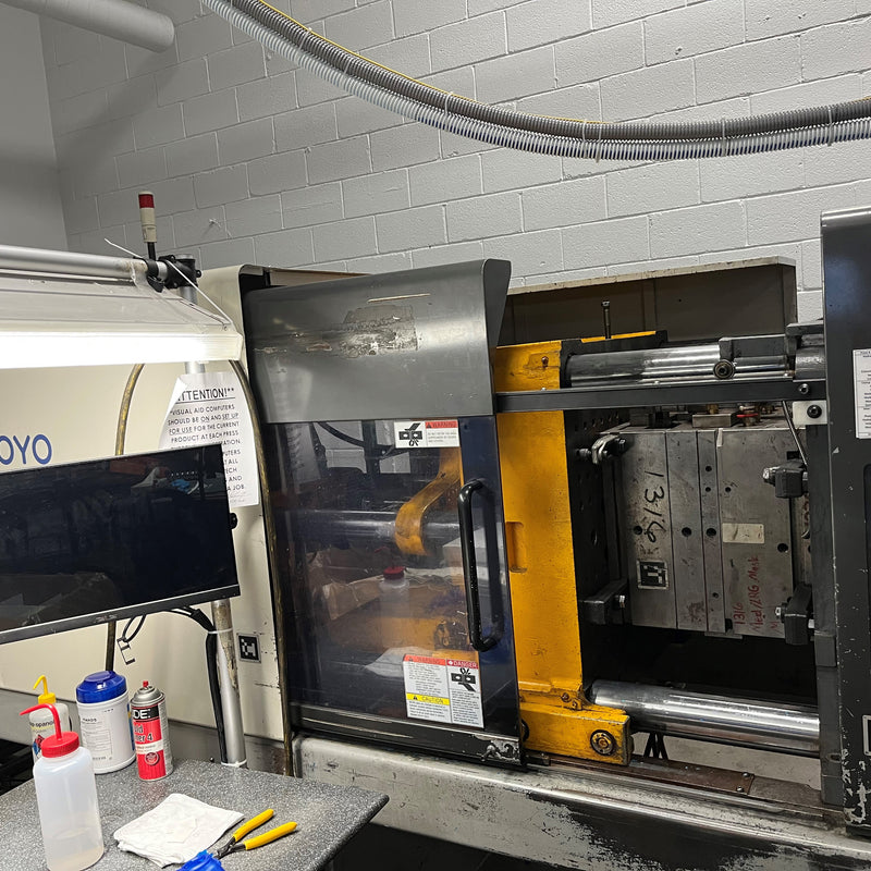 Toyo Plastar TM-200 H Injection Molding Machine