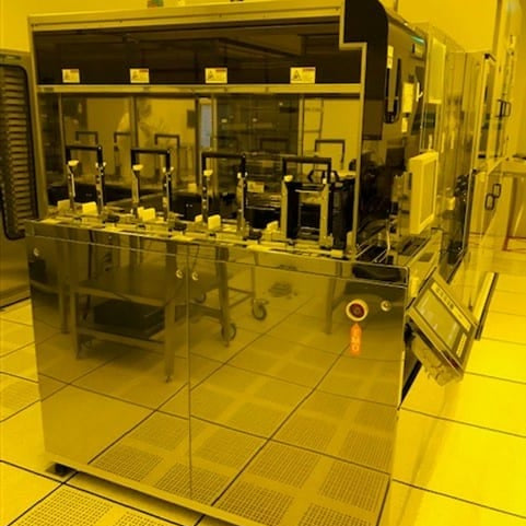 SCREEN / DNS HP 80 BW-AVE Track System