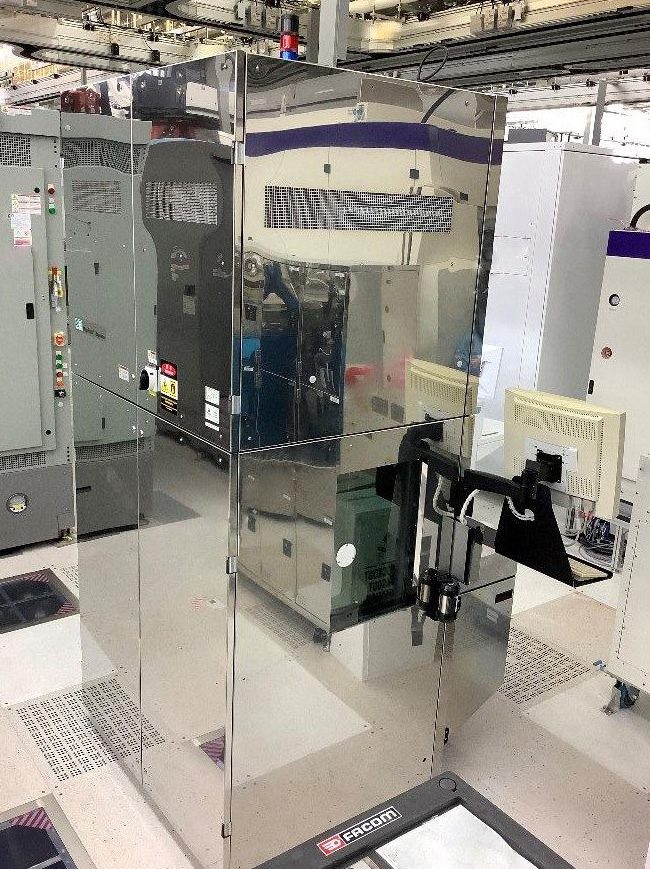 Brooks MTX 2000 Wafer Sorter