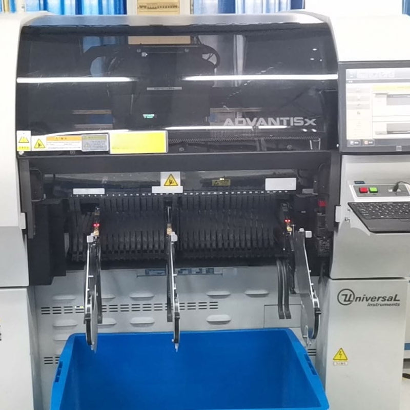 Universal Advantisx Pick and Place