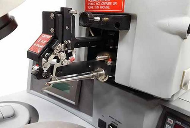 K&S 4524 D Programmable Digital Ball Bonder