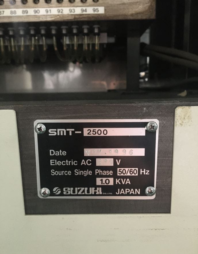 Suzuki SMT 2500 Pick and Place
