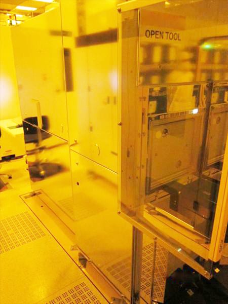 KLA / Leica INS 3300 Optical Inspection Station