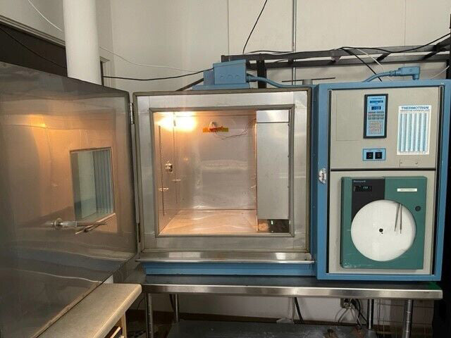 Thermotron S 5.5 C Industrial Environmental Chamber